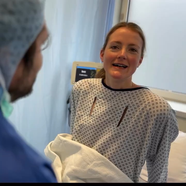 Patientin im Gespräch aus dem damaligen Behandlungsumfeld